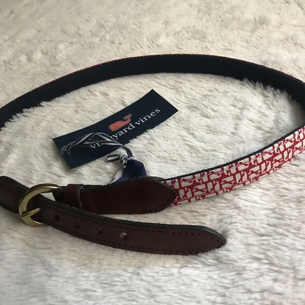 New Vineyard Vines Belt